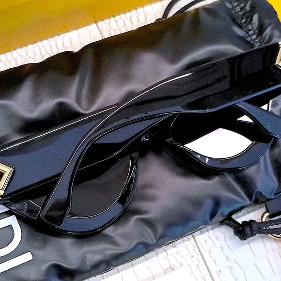 The NEW FENDI FE40146I Diamonds FF Logo 40146 Black Gold Fashion Cat Sunglasses - Picture 5 of 16